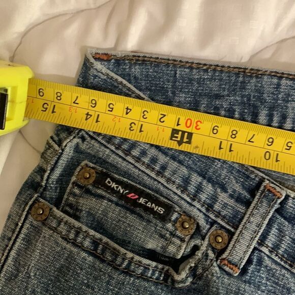 DKNY Bootcut Blue Jeans. Size 7 - Picture 2 of 11